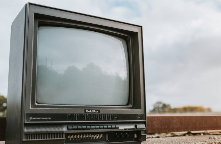 Dlaczego brakuje Polsatu i TVN w telewizji naziemnej? Wyjaśniamy tajemnicę